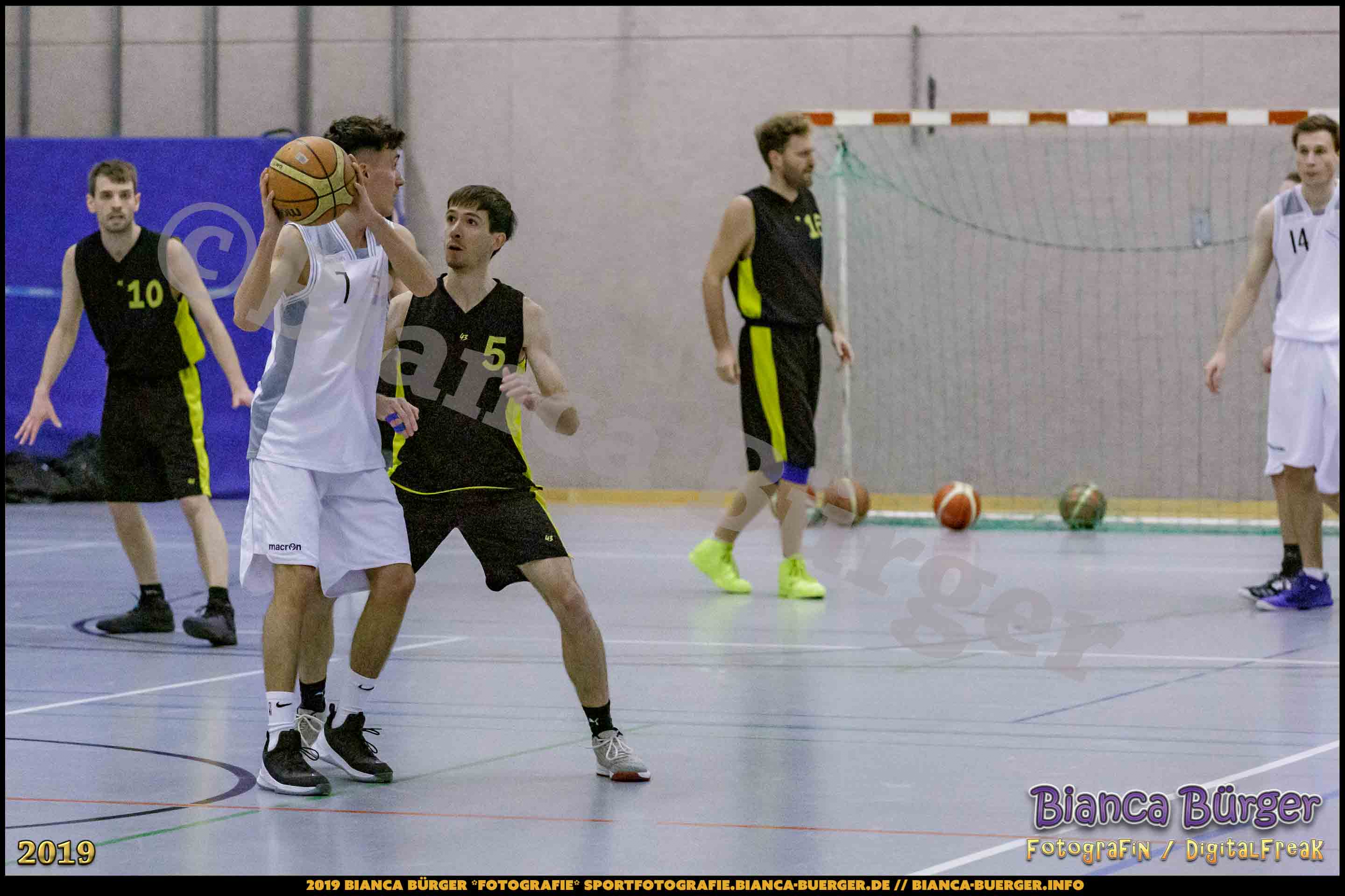 He BZB - Basketball Berlin Süd 1 vs Weddinger Wiesel 3 (S18/19, Basketball)