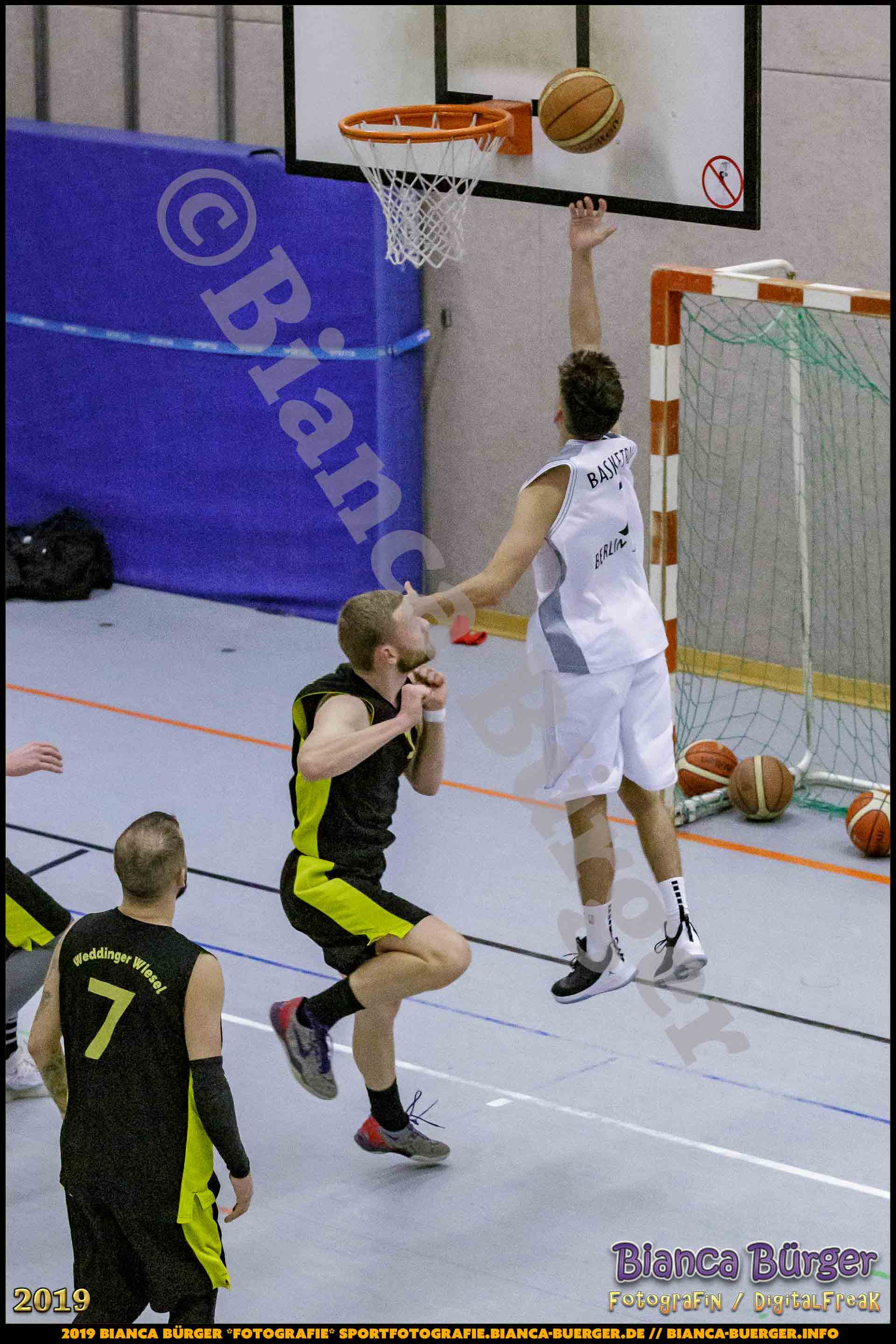 He BZB - Basketball Berlin Süd 1 vs Weddinger Wiesel 3 (S18/19, Basketball)