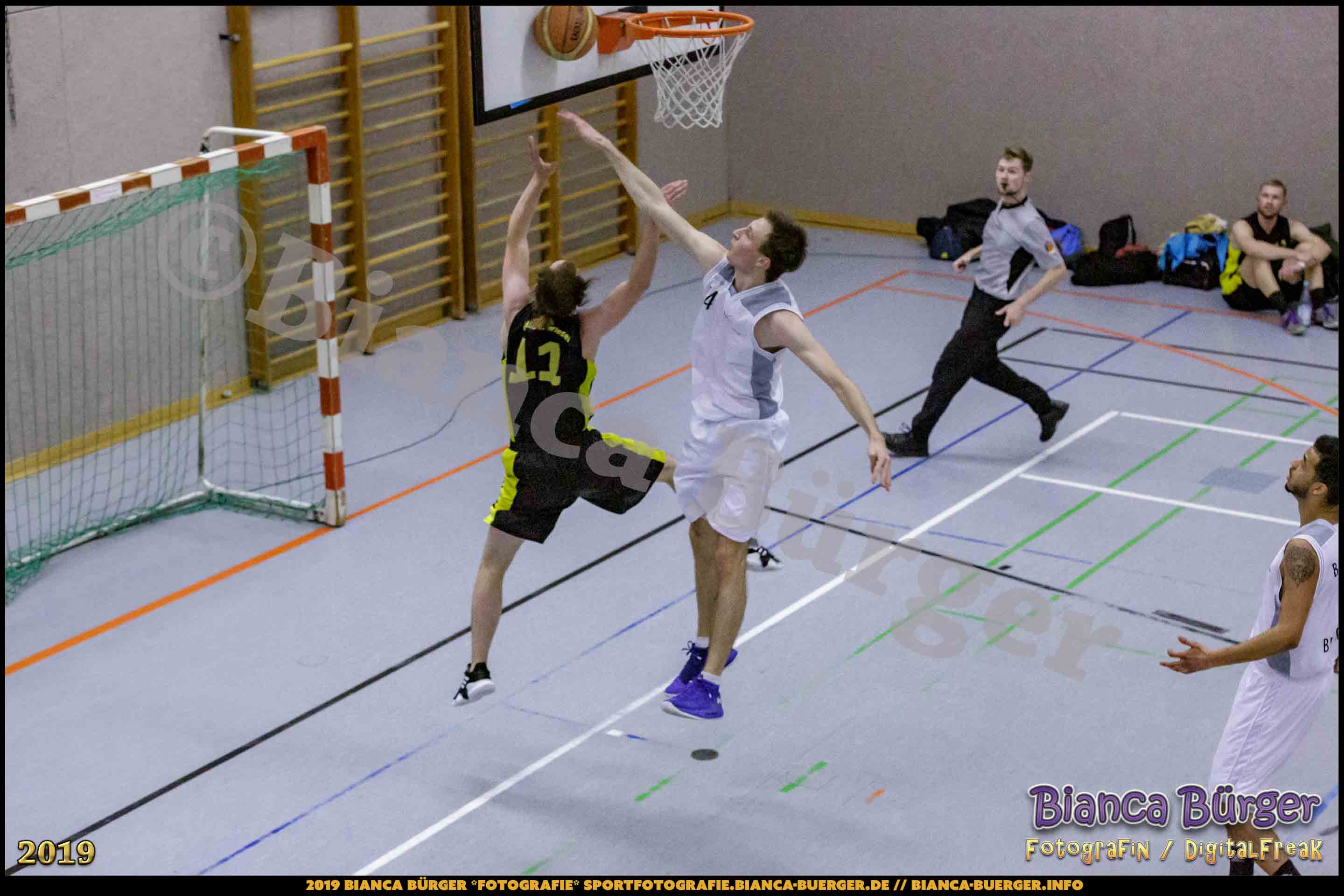 He BZB - Basketball Berlin Süd 1 vs Weddinger Wiesel 3 (S18/19, Basketball)