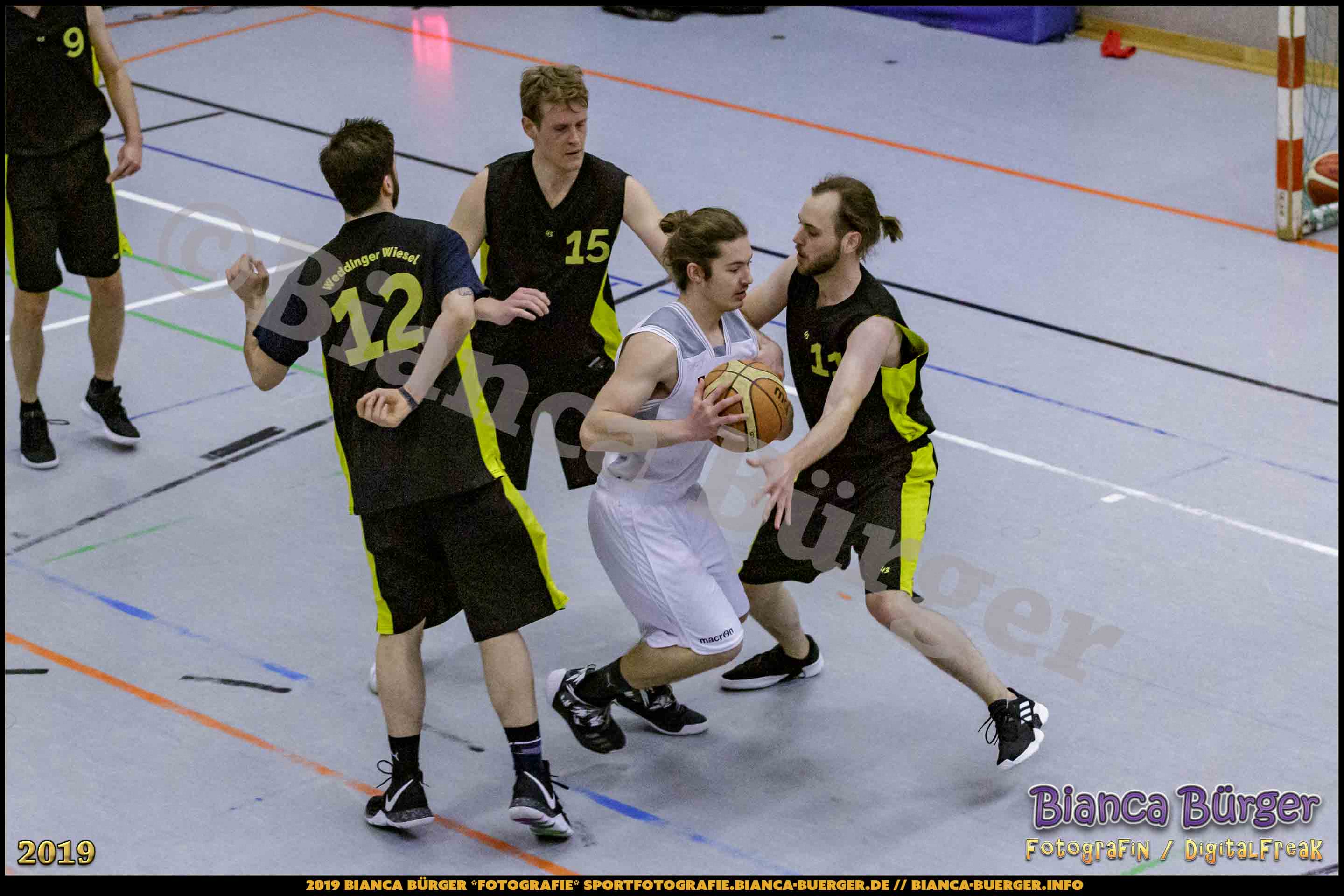 He BZB - Basketball Berlin Süd 1 vs Weddinger Wiesel 3 (S18/19, Basketball)