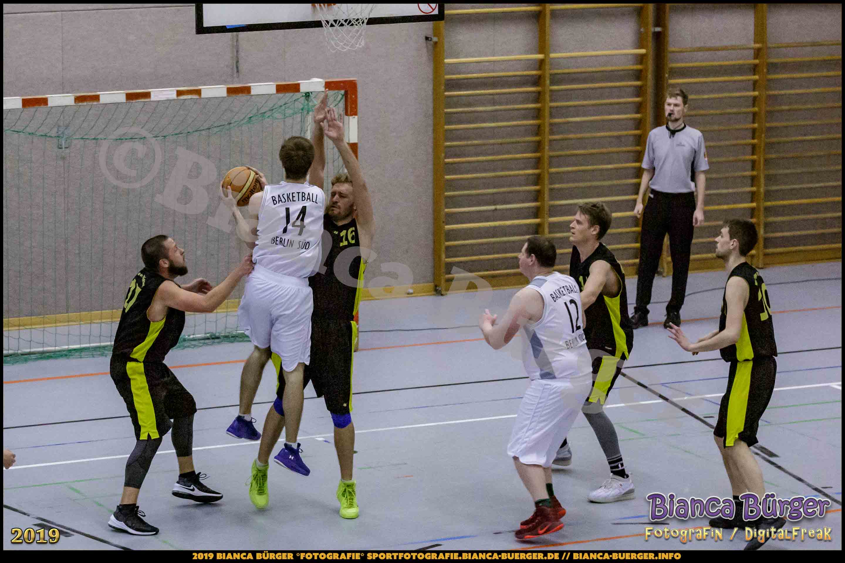 He BZB - Basketball Berlin Süd 1 vs Weddinger Wiesel 3 (S18/19, Basketball)