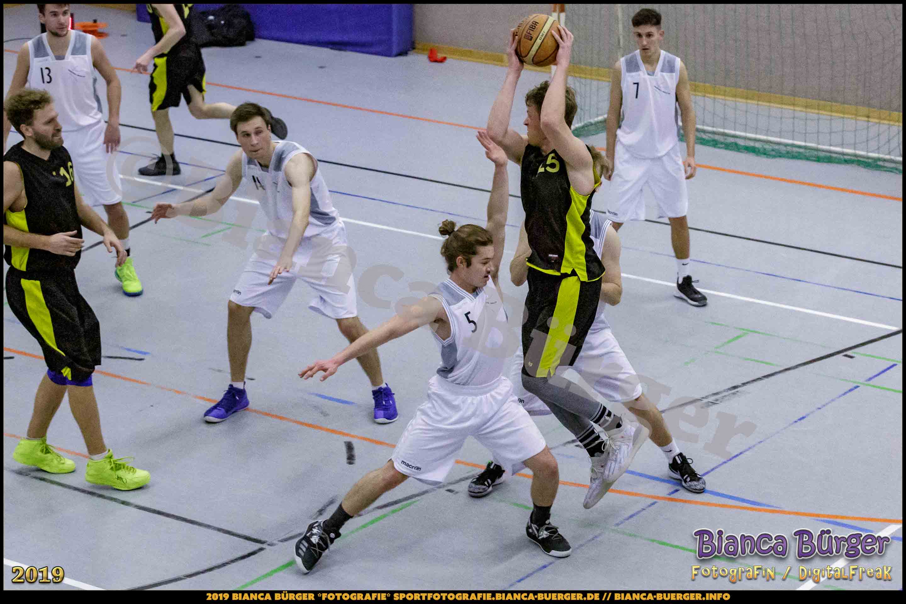 He BZB - Basketball Berlin Süd 1 vs Weddinger Wiesel 3 (S18/19, Basketball)