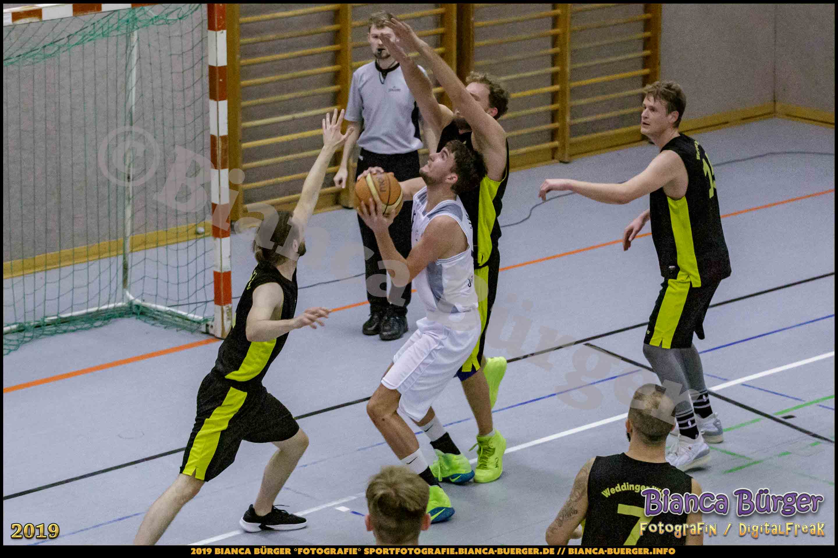 He BZB - Basketball Berlin Süd 1 vs Weddinger Wiesel 3 (S18/19, Basketball)