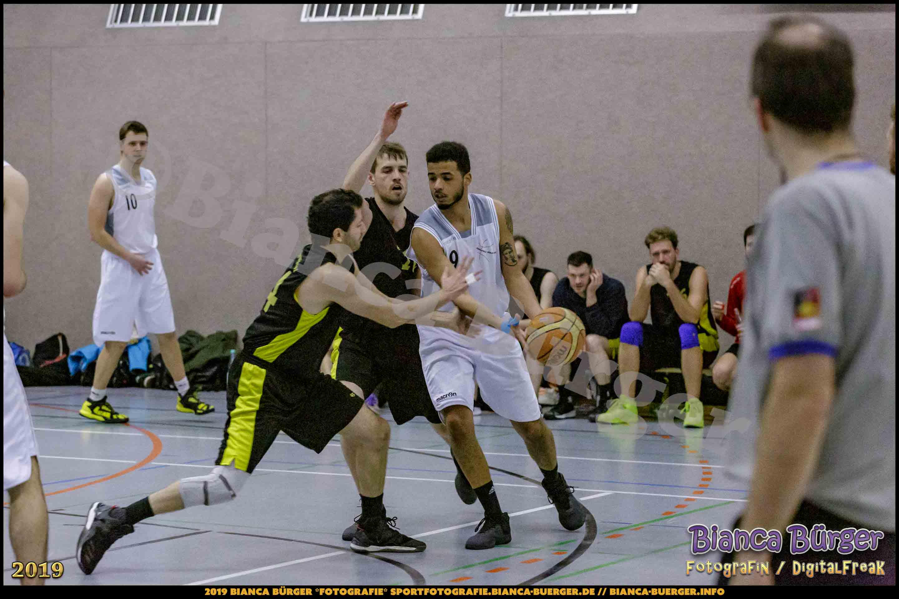 He BZB - Basketball Berlin Süd 1 vs Weddinger Wiesel 3 (S18/19, Basketball)