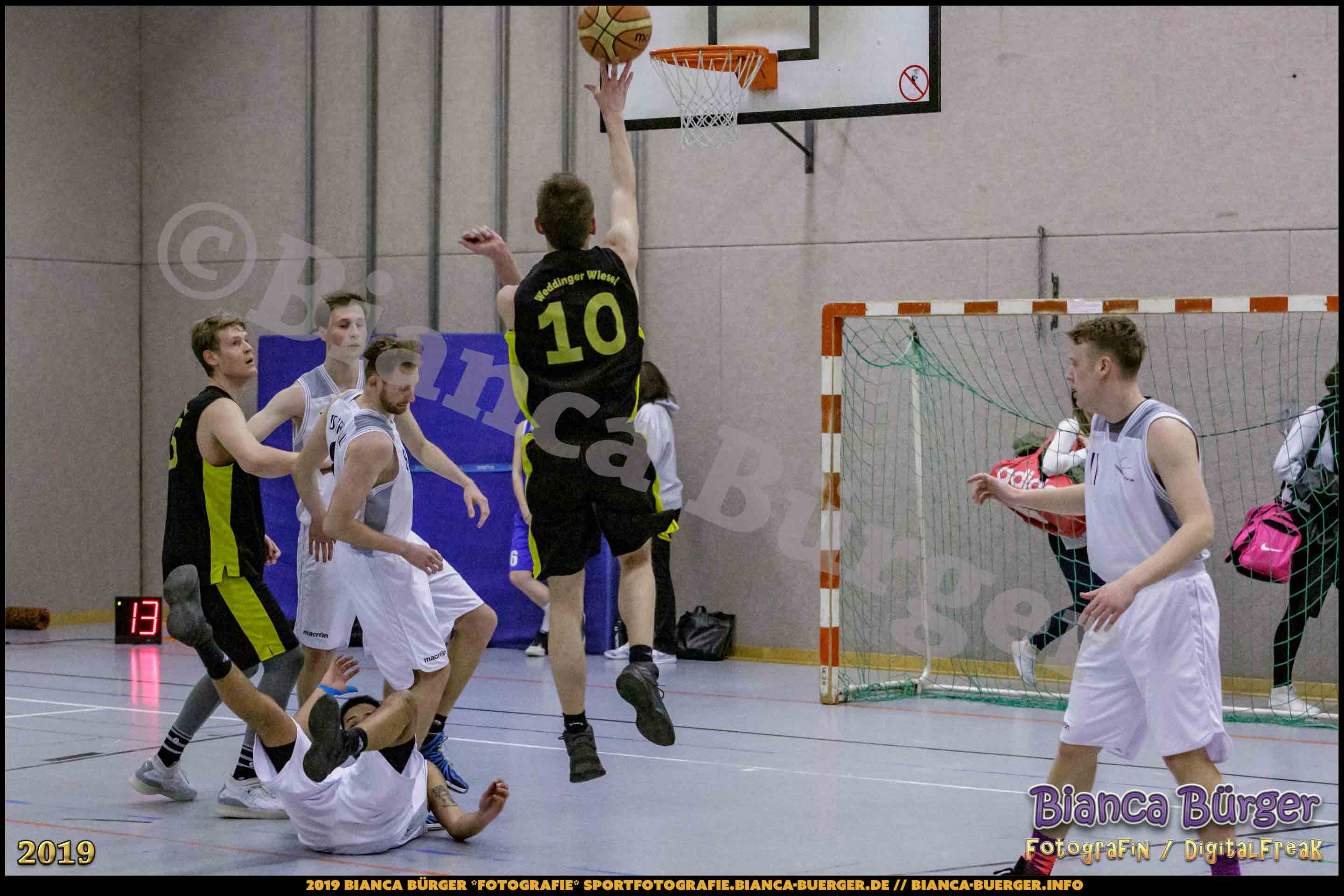 He BZB - Basketball Berlin Süd 1 vs Weddinger Wiesel 3 (S18/19, Basketball)