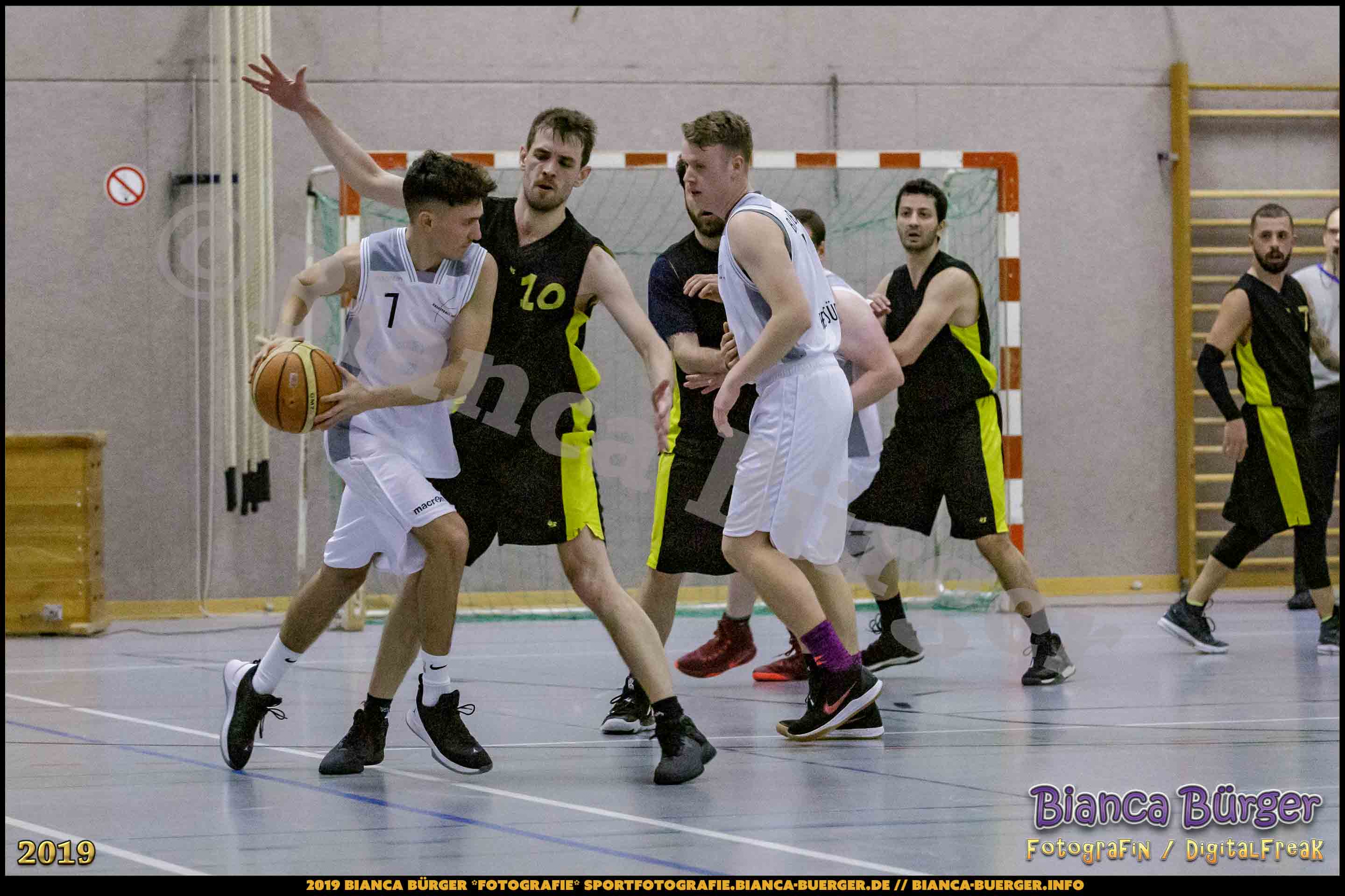 He BZB - Basketball Berlin Süd 1 vs Weddinger Wiesel 3 (S18/19, Basketball)