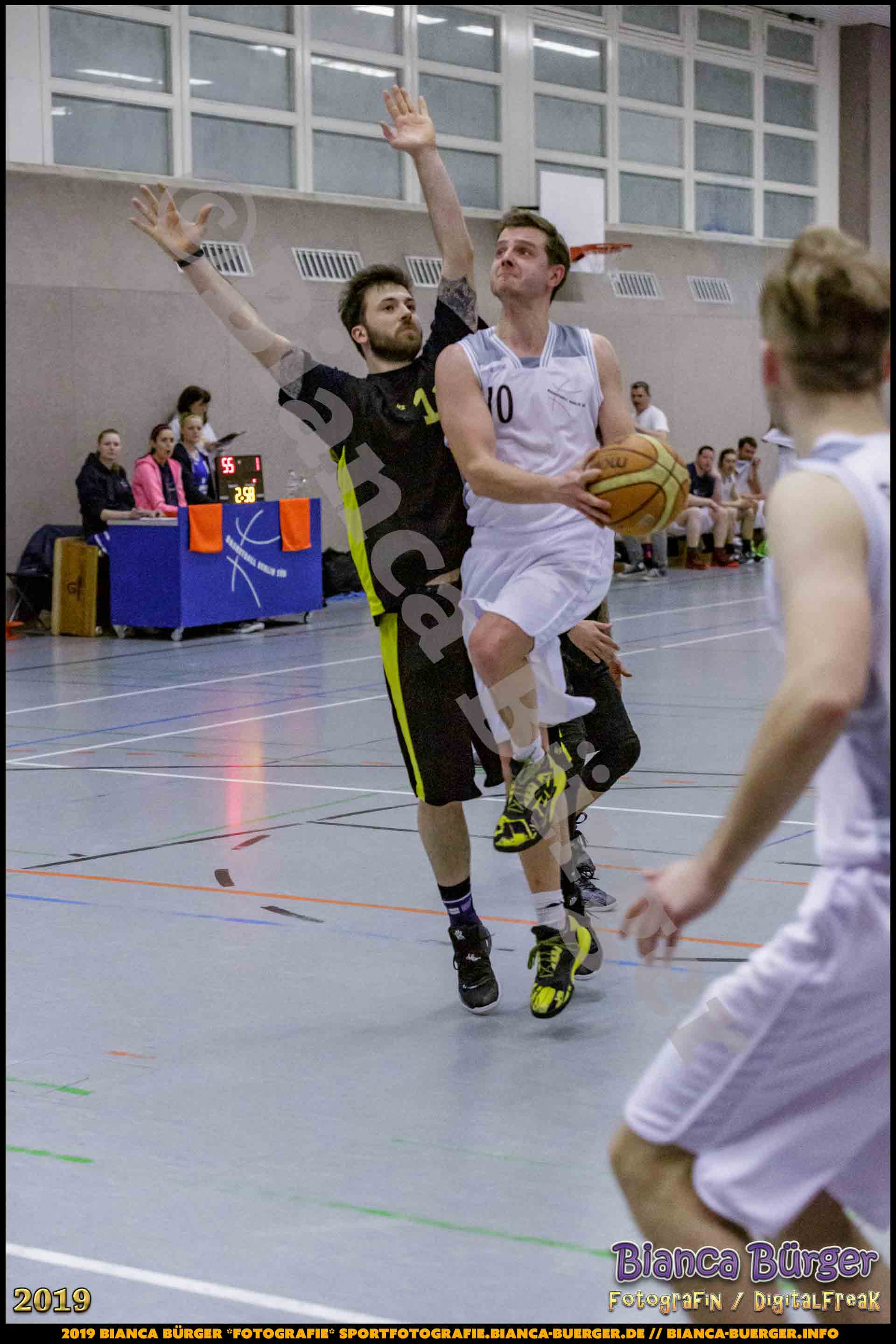 He BZB - Basketball Berlin Süd 1 vs Weddinger Wiesel 3 (S18/19, Basketball)