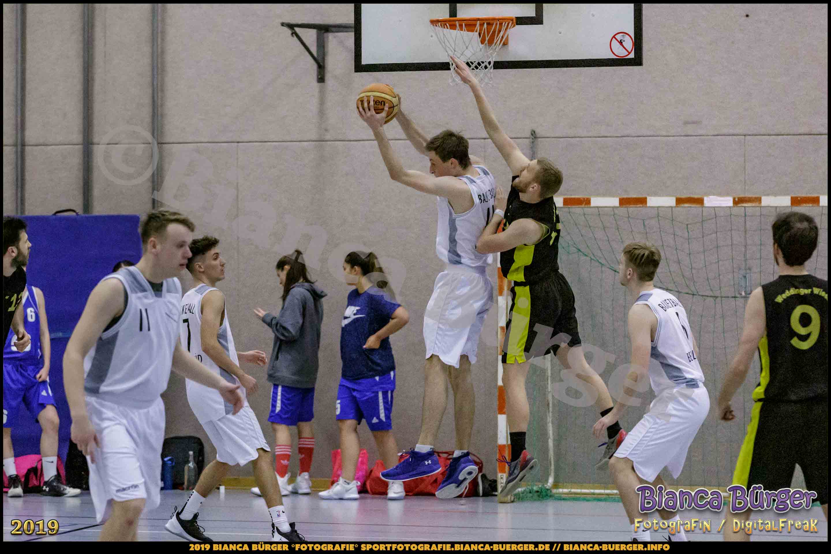 He BZB - Basketball Berlin Süd 1 vs Weddinger Wiesel 3 (S18/19, Basketball)